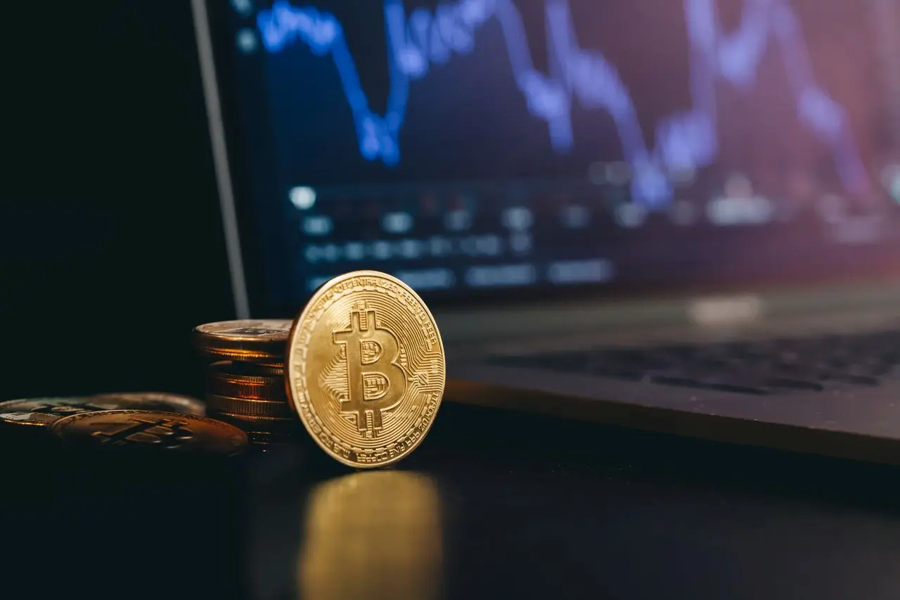 Tras el desplome de los mercados, mucho cuidado con las estafas  relacionadas con inversiones en criptomonedas | ONTINET.COM